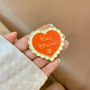 oCHANELo Brooches 020