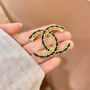 oCHANELo Brooches 029