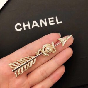 oCHANELo Brooches 035