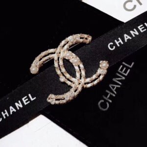 oCHANELo Brooches 046