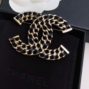 oCHANELo Brooches 047