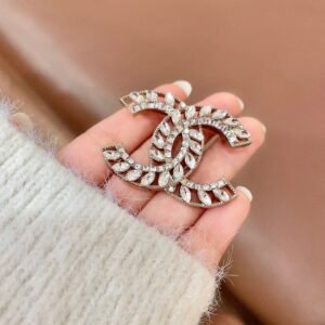 oCHANELo Brooches 054