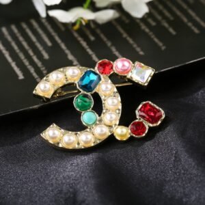 oCHANELo Brooches 195