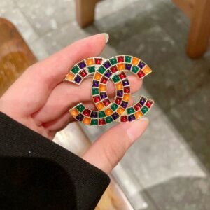 oCHANELo Brooches 229