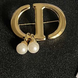 oDIORo Brooches