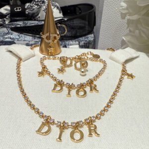 oDIORo Earrings 0242