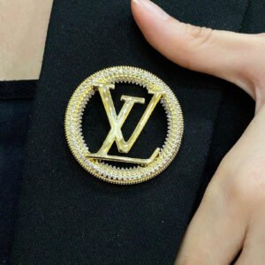 oLVo Brooches 0003