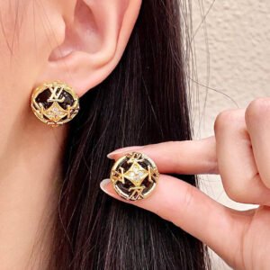 oLVo Earrings 0046