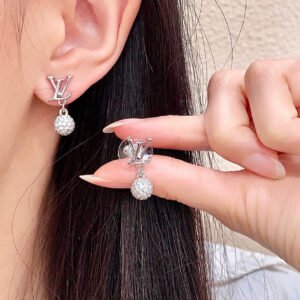 oLVo Earrings 0080