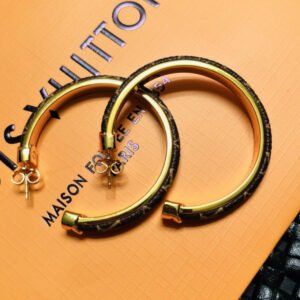 oLVo Earrings 0104