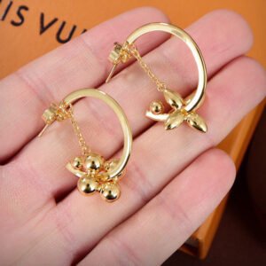 oLVo Earrings 0107