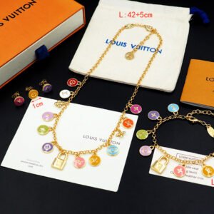 oLVo Earrings 0118