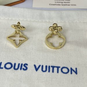 oLVo Earrings 0136