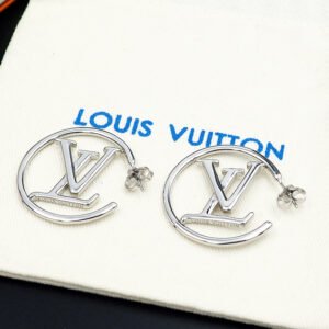 oLVo Earrings 0156