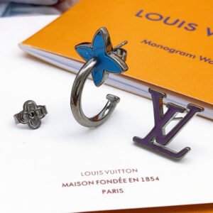oLVo Earrings 0160