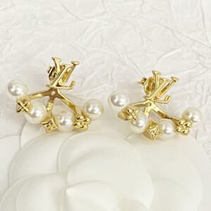 oLVo Earrings 0173