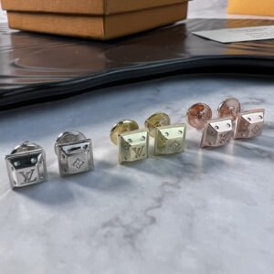 oLVo Earrings 0174