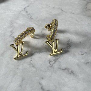 oLVo Earrings 0180