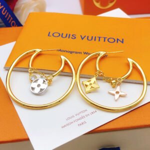 oLVo Earrings 0181