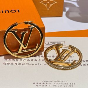 oLVo Earrings 0189