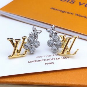 oLVo Earrings 0198