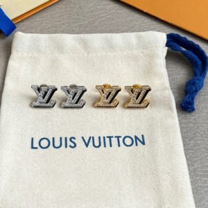 oLVo Earrings 0218