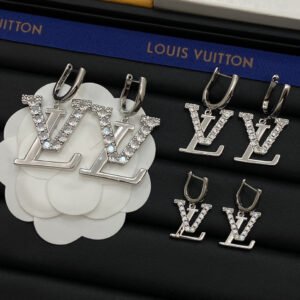 oLVo Earrings 0226