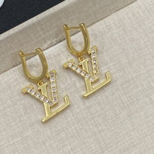 oLVo Earrings 0231