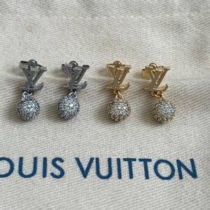 oLVo Earrings 0234