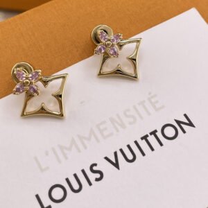 oLVo Earrings 0239