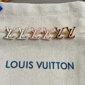 oLVo Earrings 0259
