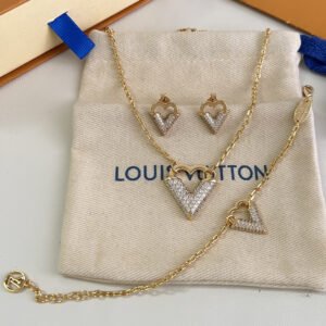 oLVo Earrings 0301