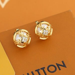 oLVo Earrings 0343