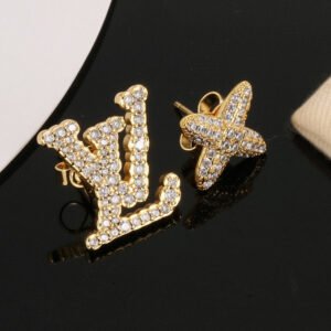 oLVo Earrings 0347