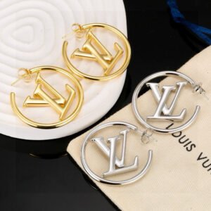 oLVo Earrings 0349