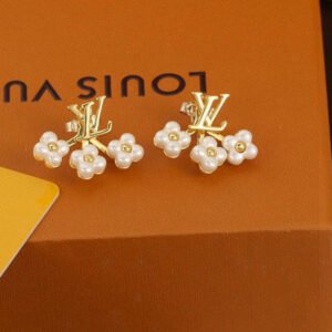 oLVo Earrings 0369