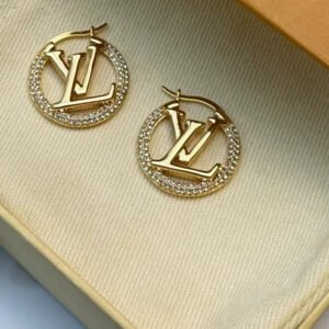 oLVo Earrings 0376