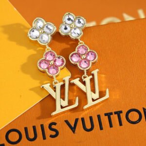oLVo Earrings 0380