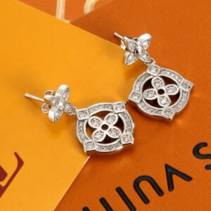 oLVo Earrings 0401