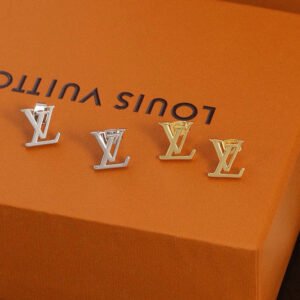oLVo Earrings 0425