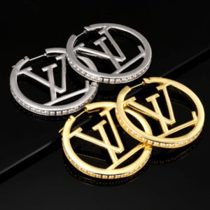 oLVo Earrings