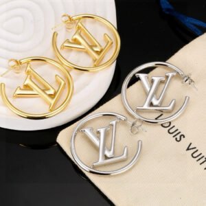 oLVo Earrings 0471