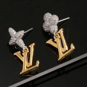 oLVo Earrings 0480
