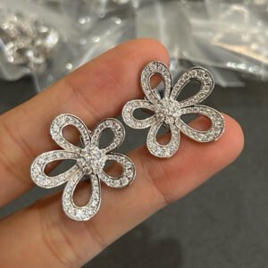 oVCAo Earrings 0105