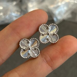 oVCAo Earrings 0107