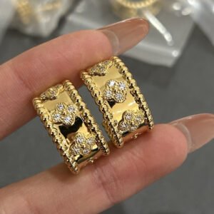 oVCAo Earrings 0142