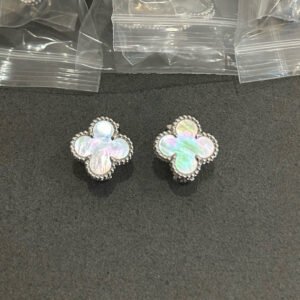 oVCAo Earrings 0145