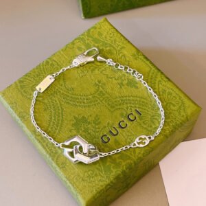 oGUCCIo Bracelets 0105