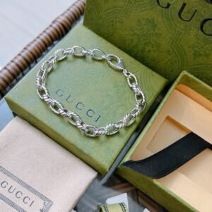 oGUCCIo Bracelets 0221