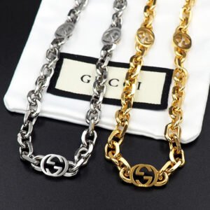 oGUCCIo Necklaces 0032